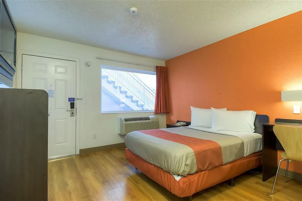 Park Inn By Radisson, Las Vegas I-15