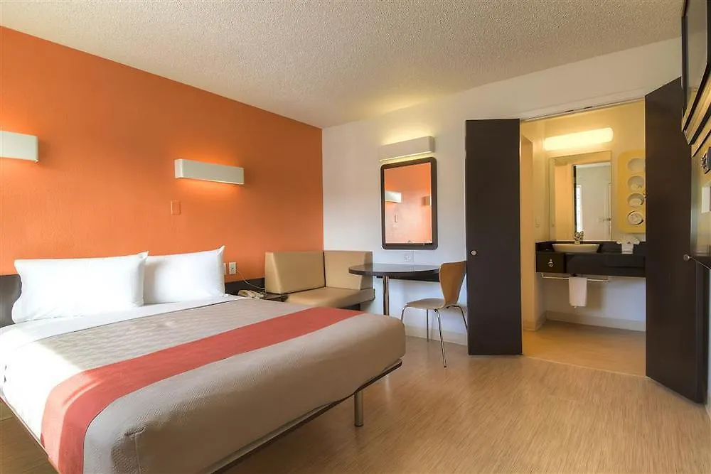 Motel 6 Las Vegas, Nv - I-15 Stadium Hotel