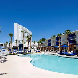 Resort Tropicana Vegas A Doubletree By Hilton & Casino - Free Parking