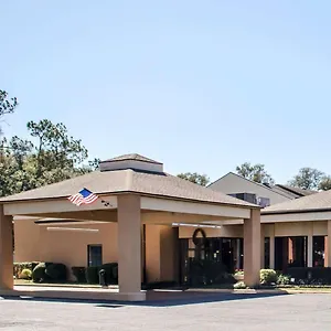 Quality & Pensacola Bayview Hotel Ferry Pass