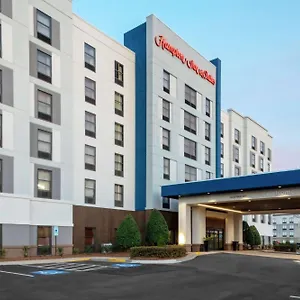 hampton-inn-suites-concord-charlotte.1sthotelscharlotte.com/