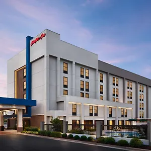 hampton-charlotte-matthews-inn.1sthotelscharlotte.com/