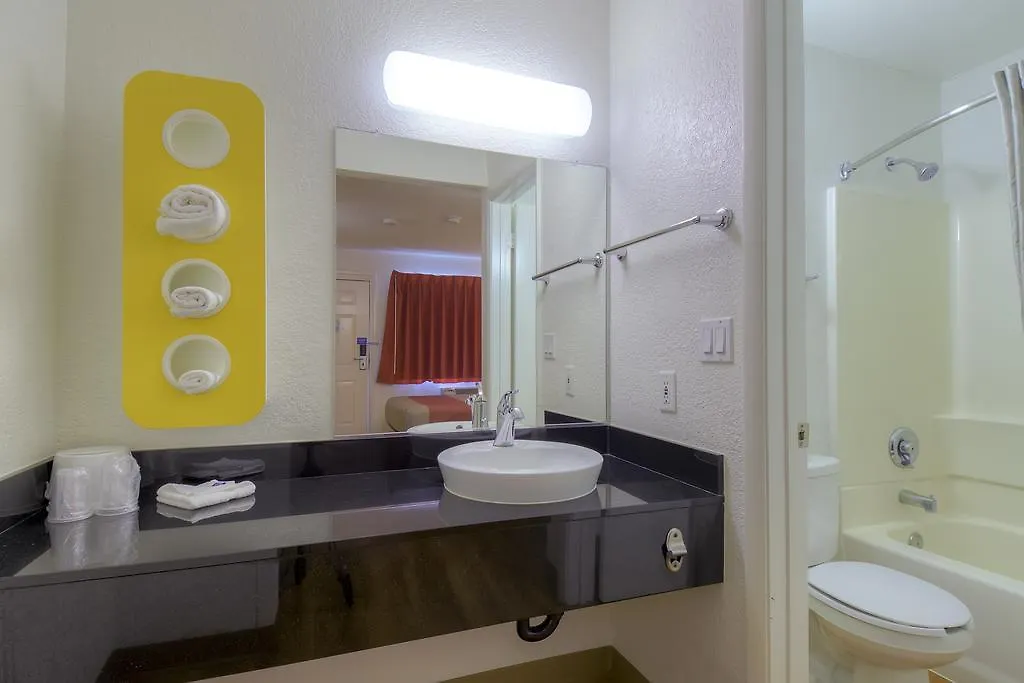 Park Inn By Radisson, Las Vegas I-15